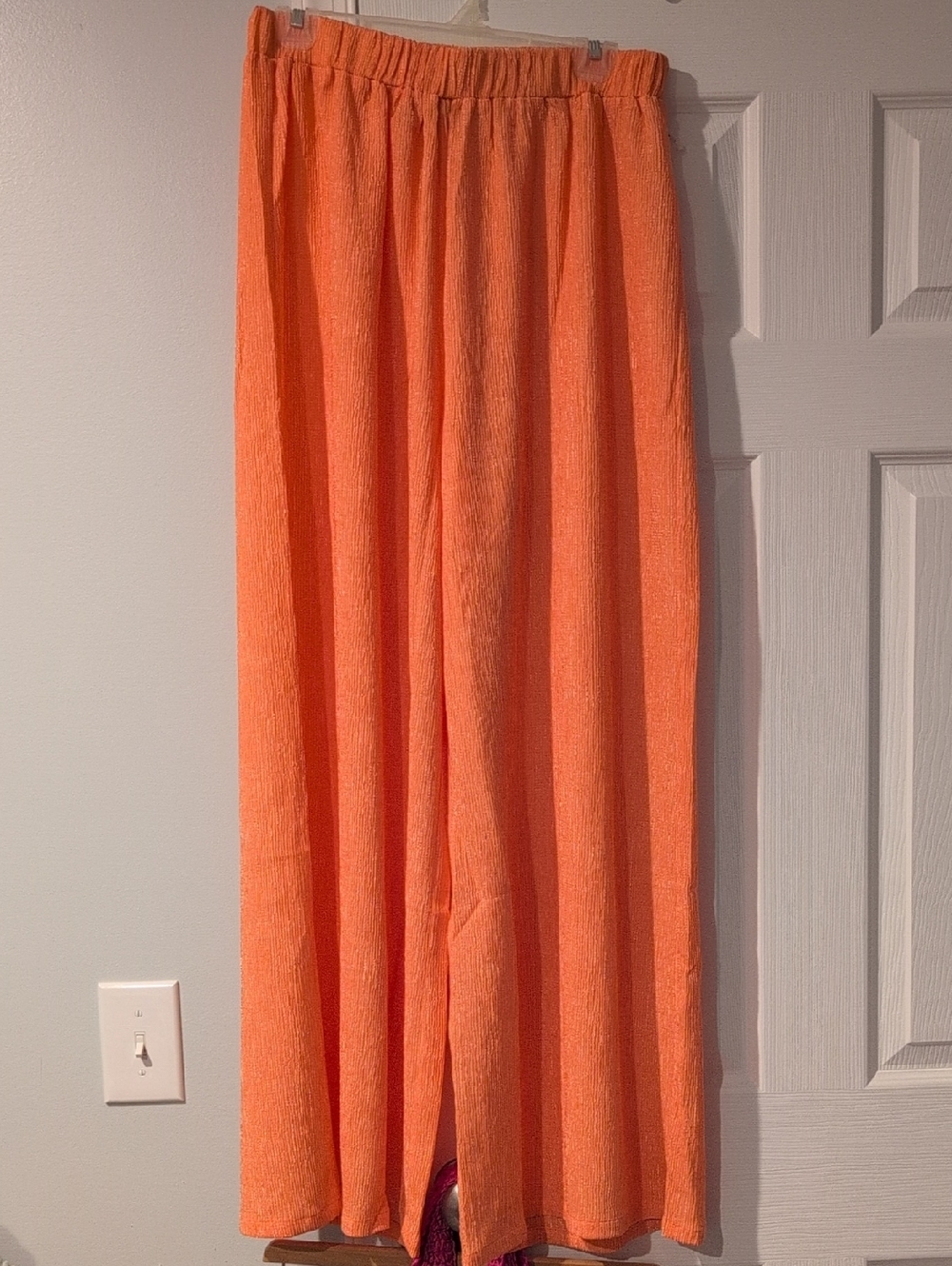 Lumiere Women's Textured Wide Leg Pants